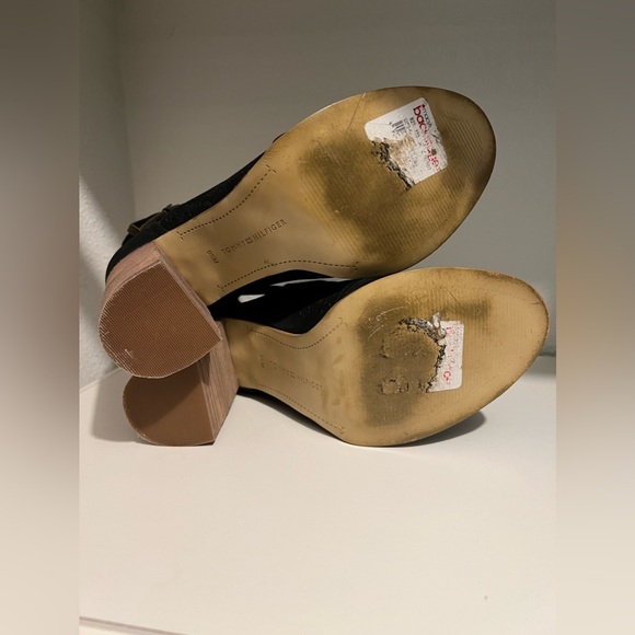 Tommy Hilfiger Ankle Booties - Picture 6 of 6